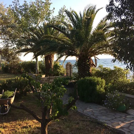 Front House Prázdninový dům Skála Kallirákhis