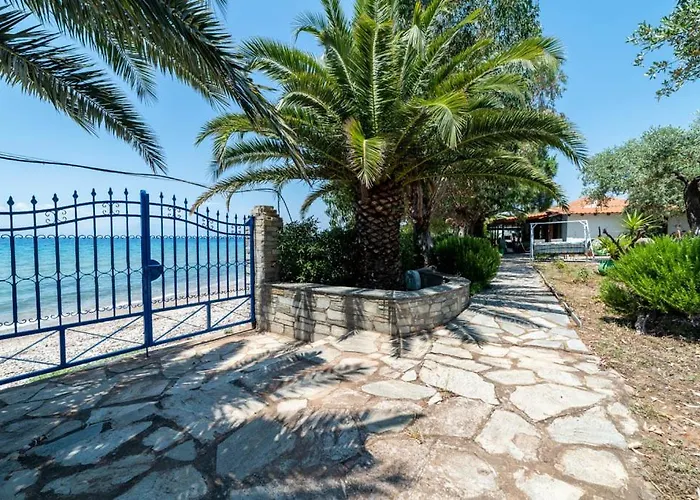 Front House * Skála Kallirákhis