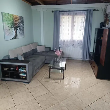 Front House * Skála Kallirákhis