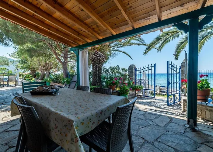 Ferienhaus Front House *